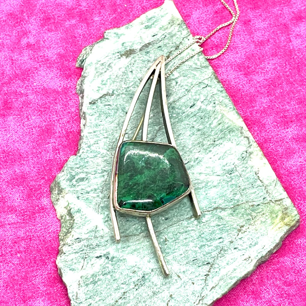 Vintage Silver Pendant Necklace